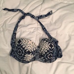 Women’s Billabong bikini top